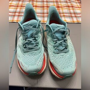 Hoka women’s tennis shoes
